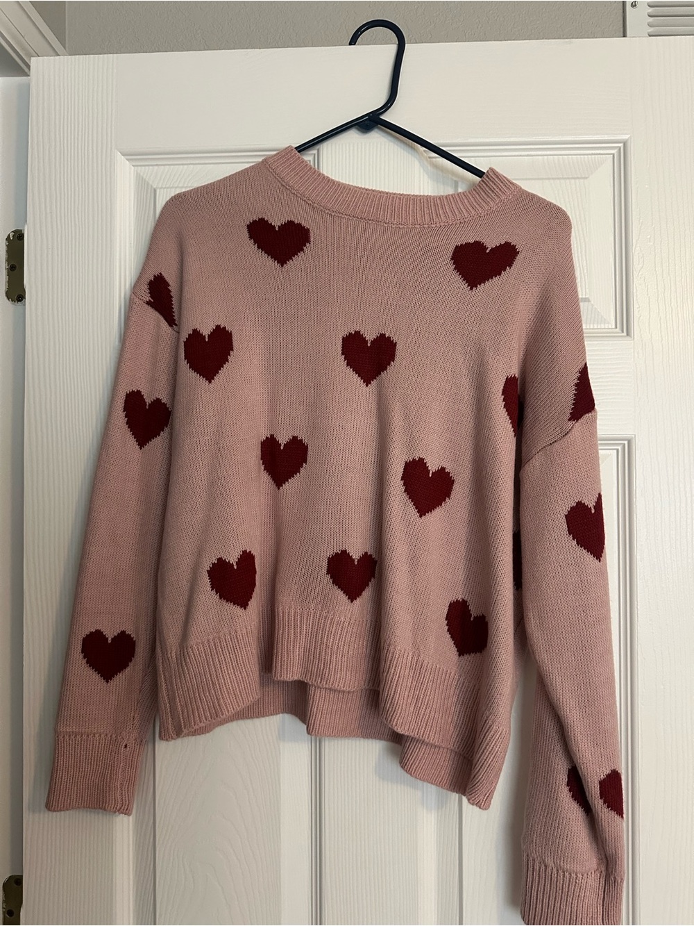 Amazon Pink Crewneck Sweater with Maroon Heart Pattern